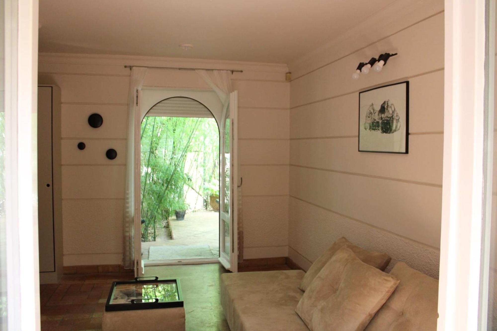 Garden Center Apartment Novi Sad Bagian luar foto