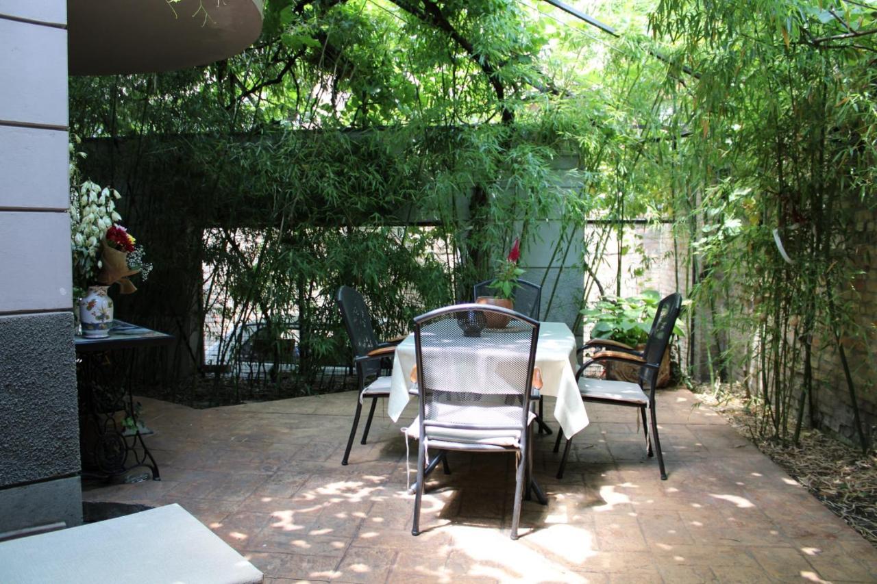 Garden Center Apartment Novi Sad Bagian luar foto